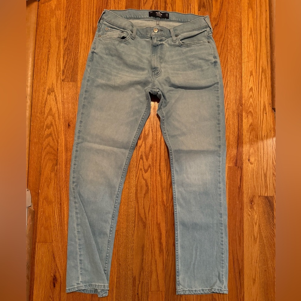 Mens Hollister Jeans!
